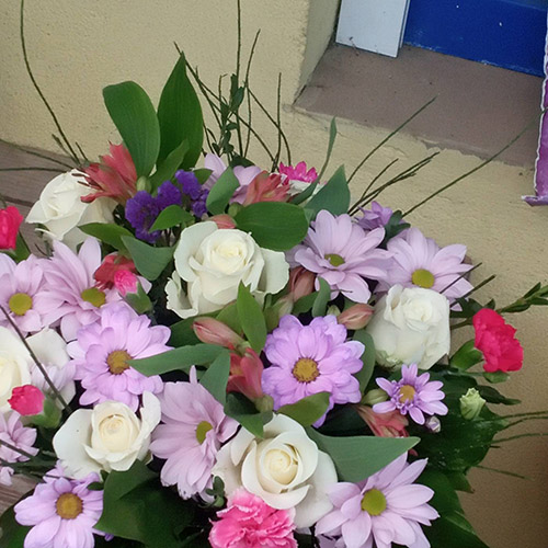 живе фото товару "Мікс букет на смак флориста"